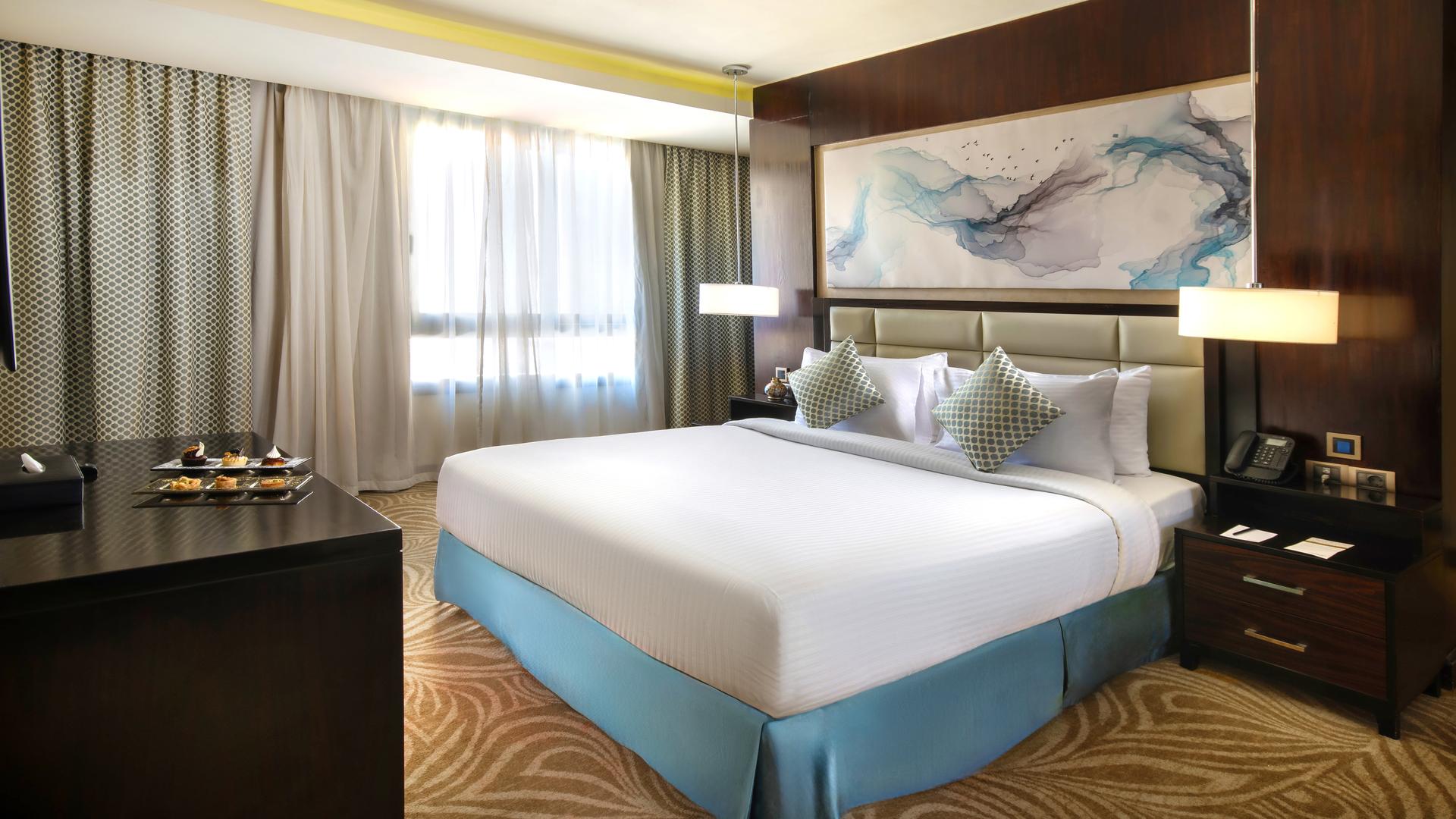 Junior Suite Room Image