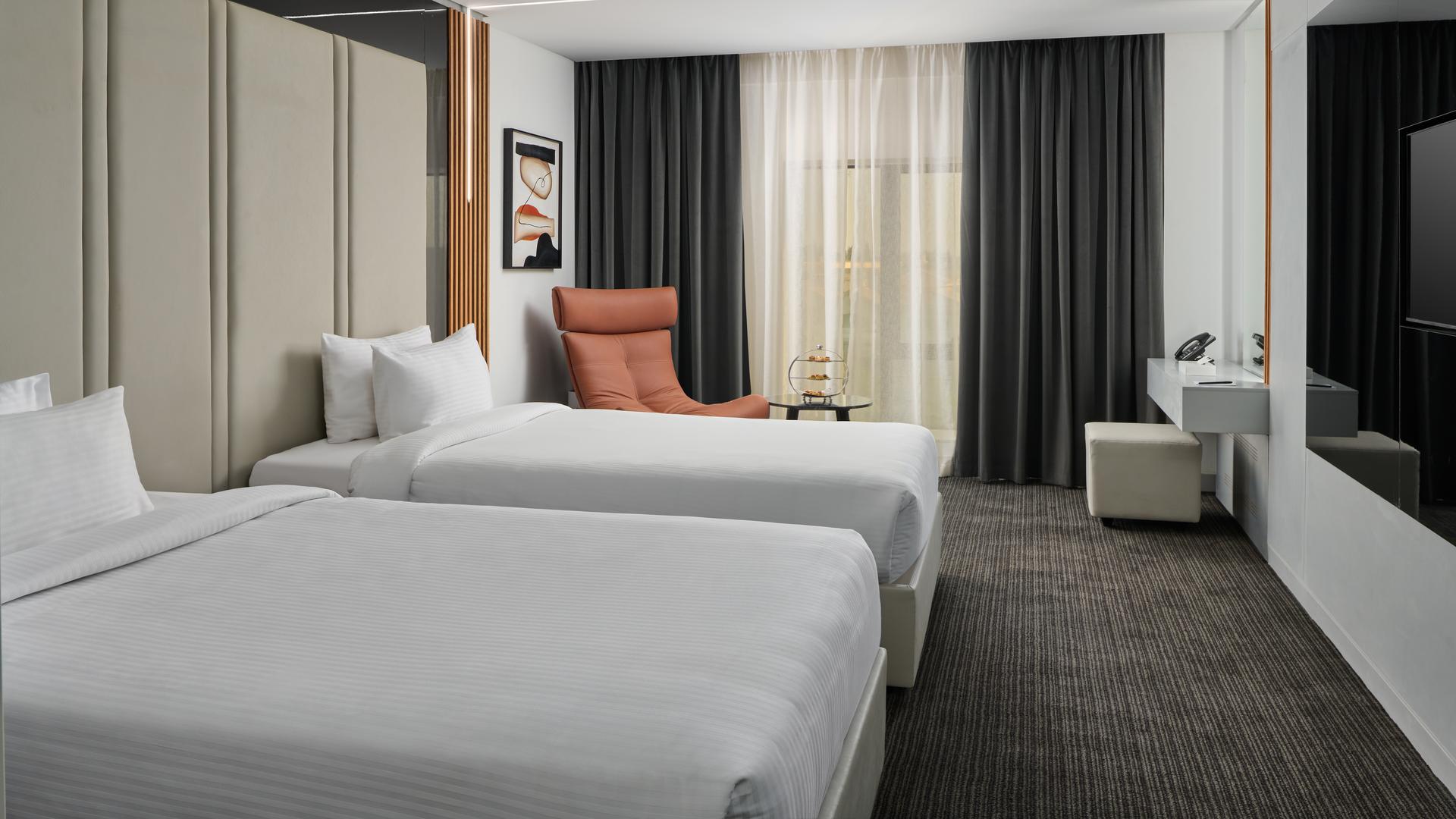 Deluxe Smart Room Room Image