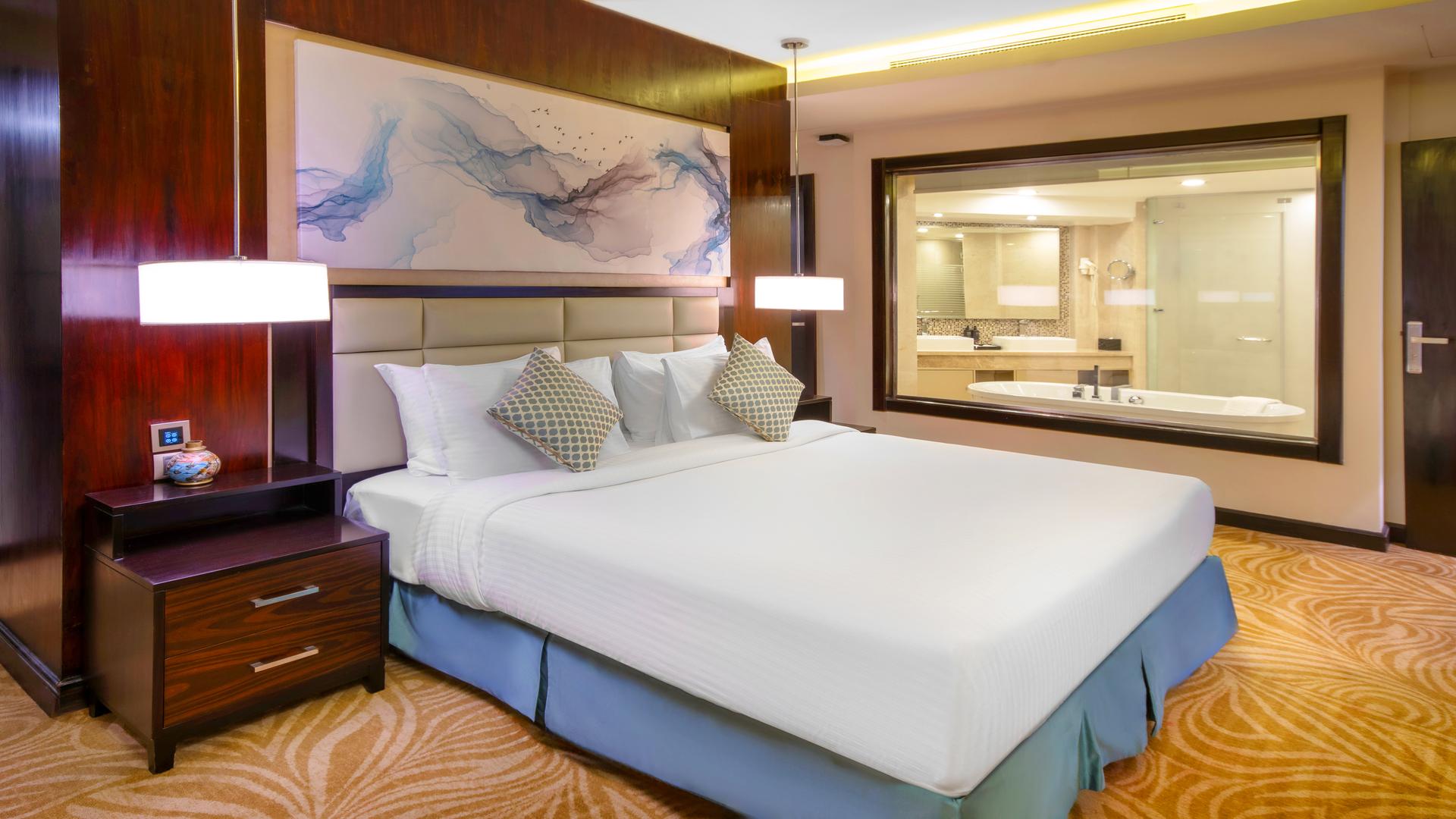 Junior Suite Room Image